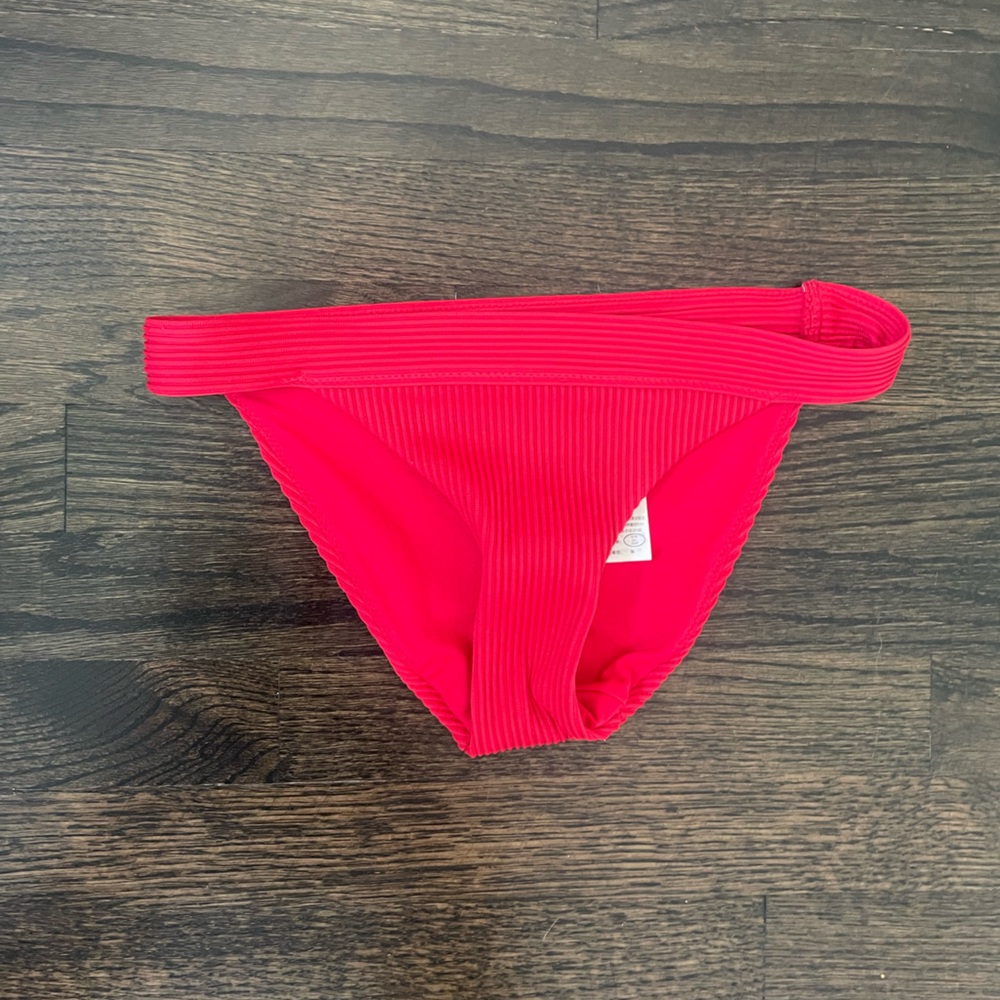Small hollister bikini bottoms red